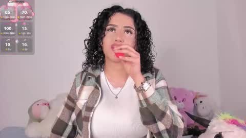 yunahott_ online show from February 2026 05:26:01 AM