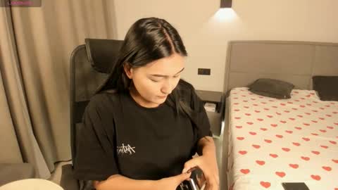 Snapshot of yunamini chatting on November 2025 07:15:01 PM Yuna online show from November 2025 07:15:01 PM