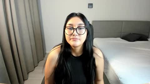 Snapshot of yunamini chatting on November 2025 07:13:01 PM Yuna online show from November 2025 07:13:01 PM