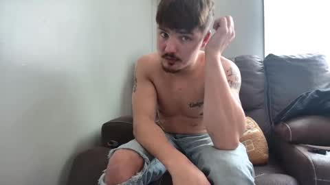 yungbul1 online show from December 2025 07:22:01 PM