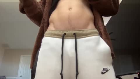 Snapshot of yungbull06 chatting on February 2025 06:29:02 PM Yung Bull online show from February 2025 06:29:02 PM