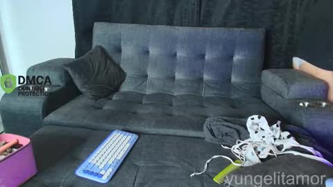 Snapshot of yungelitamor_ chatting on November 2025 04:39:02 AM ELITA online show from November 2025 04:39:02 AM