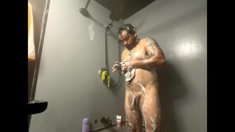 YungJefe online show from February 2026 06:13:01 AM