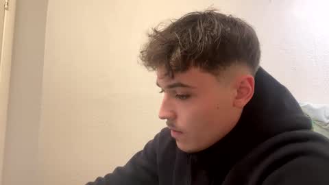 yungstudbev online show from December 2024 11:34:02 PM