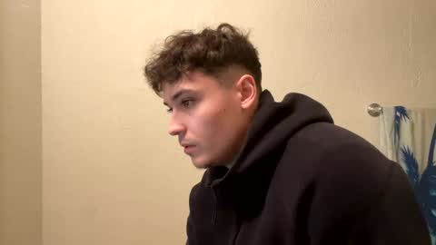 yungstudbev online show from December 2024 10:13:02 PM