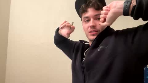 yungstudbev online show from December 2024 05:14:02 AM