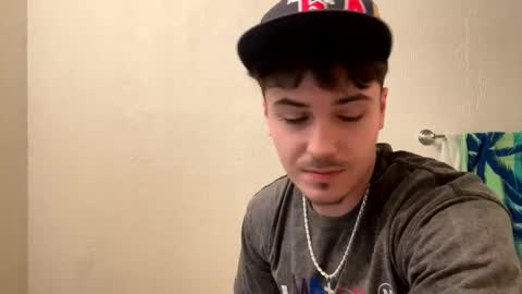 yungstudbev online show from December 2024 06:09:02 AM