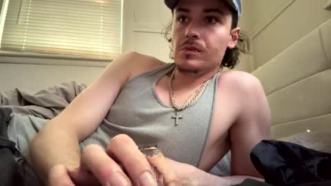 yungstudbev online show from May 2026 07:44:02 PM