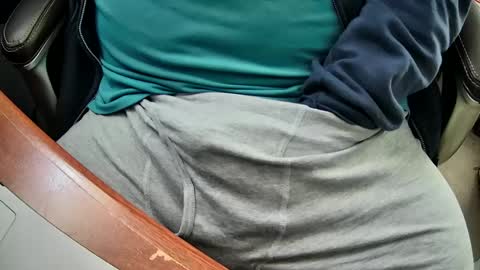 Snapshot of yuppers1234 chatting on March 2025 04:35:02 PM yuppers1234 online show from March 2025 04:35:02 PM