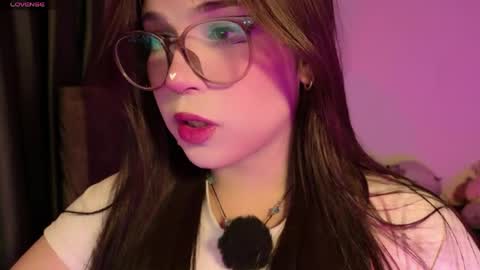 Yuri Stars online show from April 2026 03:45:02 AM