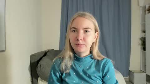 Snapshot of yuricazel chatting on November 2025 07:20:02 AM Alesia online show from November 2025 07:20:02 AM