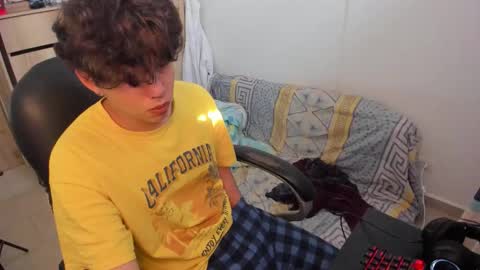 yurii_moody online show from November 2025 06:40:02 PM