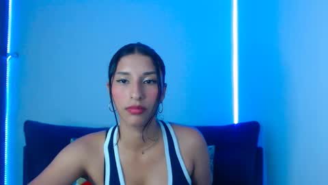 Snapshot of yuziidreams chatting on November 2025 11:27:01 PM yuzii Im new to these pages so I hope you guys are kind to me. online show from November 2025 11:27:01 PM