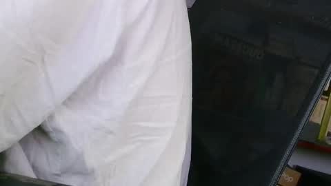 yvanbonar181018 online show from September 2025 02:55:02 PM