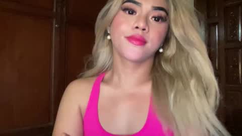 Miss Cali online show from April 2026 09:26:01 PM