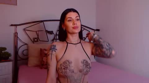 I V Y   online show from February 2026 09:55:01 PM