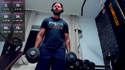 Snapshot of yy_david_yy chatting on February 2025 09:35:02 PM David online show from February 2025 09:35:02 PM