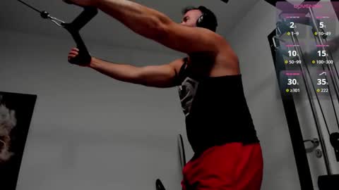 Snapshot of yy_david_yy chatting on October 2025 06:04:01 PM David online show from October 2025 06:04:01 PM