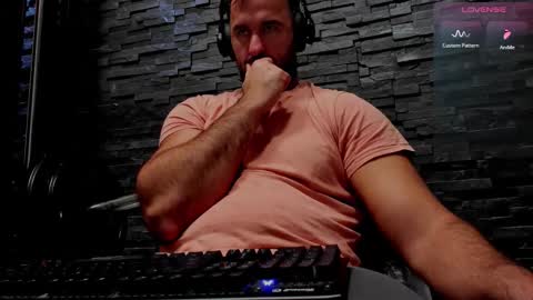 Snapshot of yy_david_yy chatting on November 2025 08:51:01 PM David online show from November 2025 08:51:01 PM