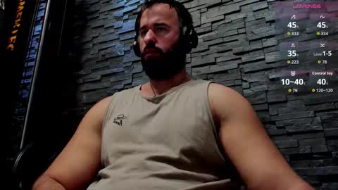 Snapshot of yy_david_yy chatting on December 2025 10:27:02 PM David online show from December 2025 10:27:02 PM