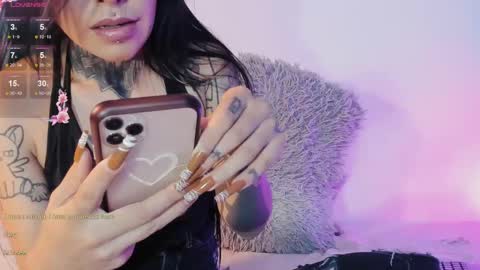 Snapshot of z_e_t_h_a chatting on February 2025 06:43:02 AM tazzie online show from February 2025 06:43:02 AM