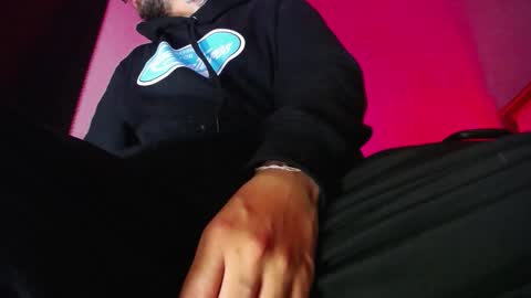 Snapshot of zac_watson chatting on November 2025 04:33:02 AM Zac Freelance model online show from November 2025 04:33:02 AM