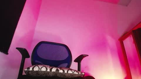 Snapshot of zac_watson chatting on December 2025 12:19:02 AM Zac Freelance model online show from December 2025 12:19:02 AM