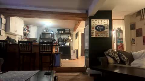 zach42104 online show from February 2026 07:48:01 AM