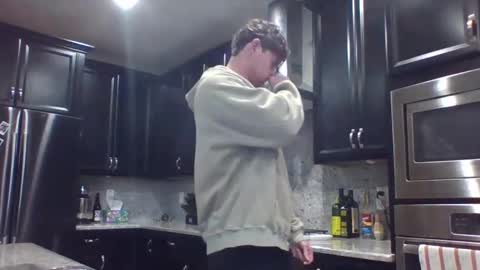 zachschaefer online show from January 2026 12:15:02 AM