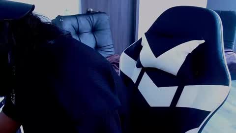 Snapshot of zackss_play chatting on September 2025 09:05:01 PM Zackss online show from September 2025 09:05:01 PM