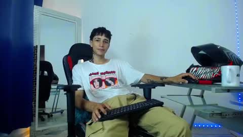 zack online show from December 2024 09:00:02 PM