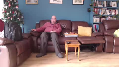 Snapshot of zacsmithuk chatting on December 2025 12:01:02 PM Zac Smitj online show from December 2025 12:01:02 PM