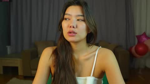 Marina online show from November 2025 02:10:02 AM