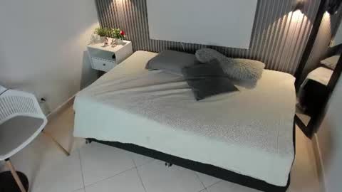 zafira online show from June 2026 02:34:01 PM