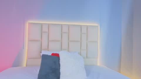 Zafiro Brown online show from November 2025 11:55:02 AM