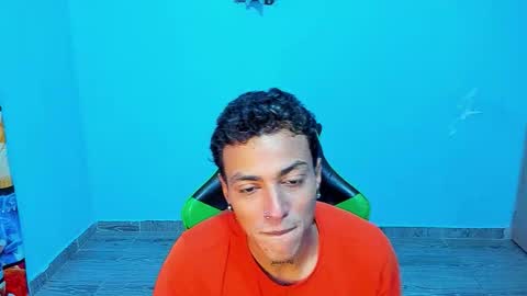 BiG Zafiro online show from February 2026 10:44:02 AM