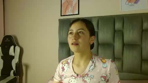Snapshot of zaida_1 chatting on June 2026 11:18:02 PM Zaida online show from June 2026 11:18:02 PM