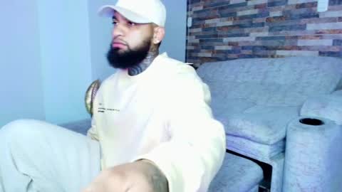 Snapshot of zain_diesel7 chatting on September 2025 10:39:02 AM INSTAGRAM yormanfit7 online show from September 2025 10:39:02 AM