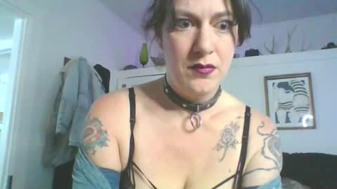 Metalhead Subslut  SEE BIO FOR SCHEDULE online show from January 2025 04:52:02 PM
