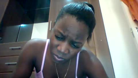 Snapshot of zainxxxx chatting on April 2026 11:15:02 AM zainxxxx online show from April 2026 11:15:02 AM