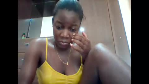 Snapshot of zainxxxx chatting on June 2026 07:42:02 AM zainxxxx online show from June 2026 07:42:02 AM