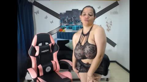 Snapshot of zalomme1 chatting on July 2026 01:47:02 PM zalomme1 online show from July 2026 01:47:02 PM