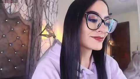   online show from November 2025 05:13:02 PM