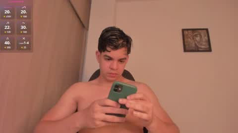 Snapshot of zamir_scott chatting on May 2026 12:18:02 AM zamir online show from May 2026 12:18:02 AM