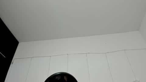 zammii69 online show from March 2026 03:37:02 PM