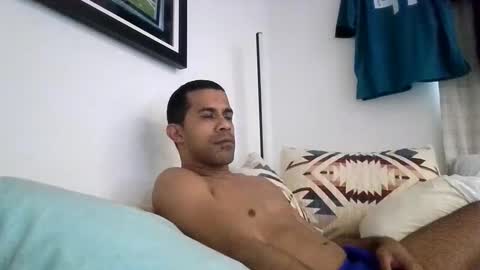 Snapshot of zamoraedii1994 chatting on January 2025 10:37:01 PM Edii online show from January 2025 10:37:01 PM