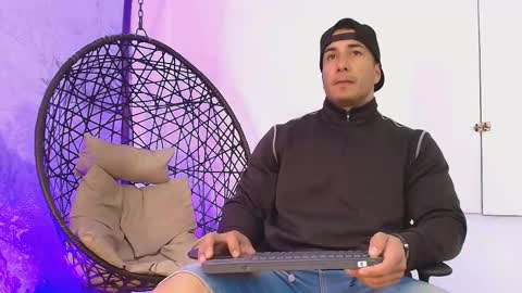 Snapshot of zanemaverick chatting on November 2025 11:53:01 AM zanemaverick online show from November 2025 11:53:01 AM