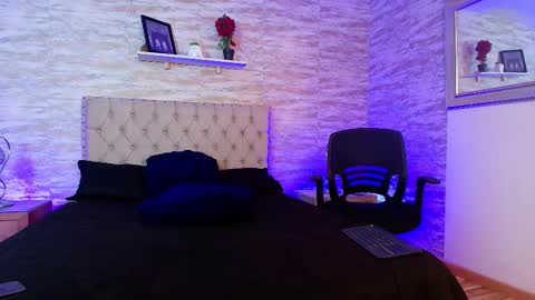 Snapshot of zanemaverick chatting on November 2025 12:31:02 PM zanemaverick online show from November 2025 12:31:02 PM