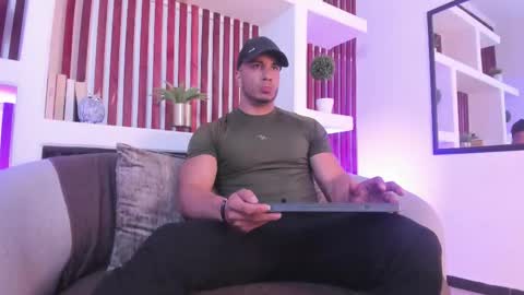 Snapshot of zanemaverick chatting on November 2025 11:45:01 AM zanemaverick online show from November 2025 11:45:01 AM