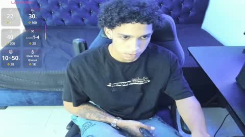 zanxley_ online show from January 2025 09:39:02 PM
